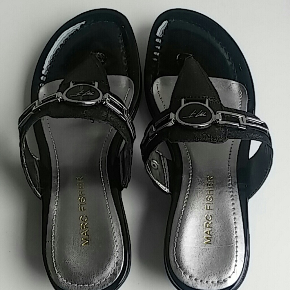 NWOT  Marc Fisher Slipper/.  Sz 6 med